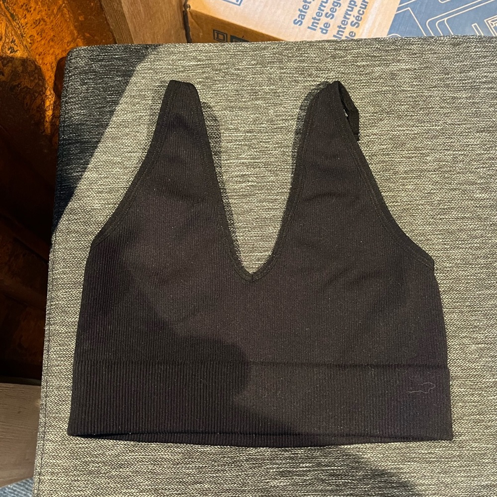 Garage thank top/sports bra